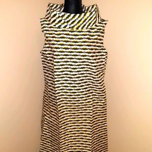 Sleeveless wide collared African print dress.